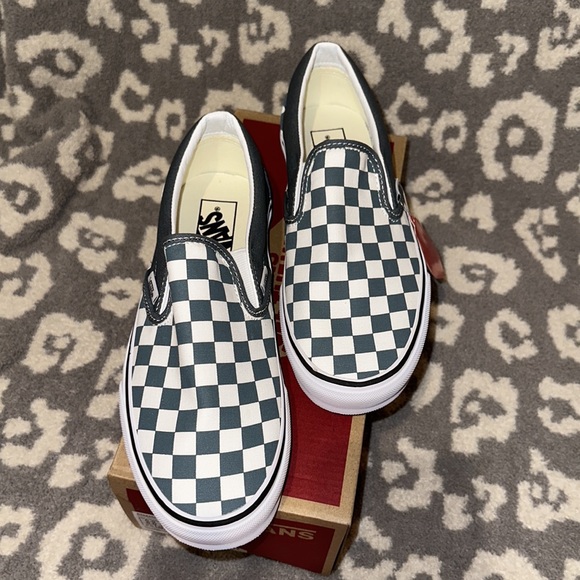 Vans Classic Slip-on Checkerboard Sneakers 😍 color theory Stormy weather 😍 - Picture 3 of 17